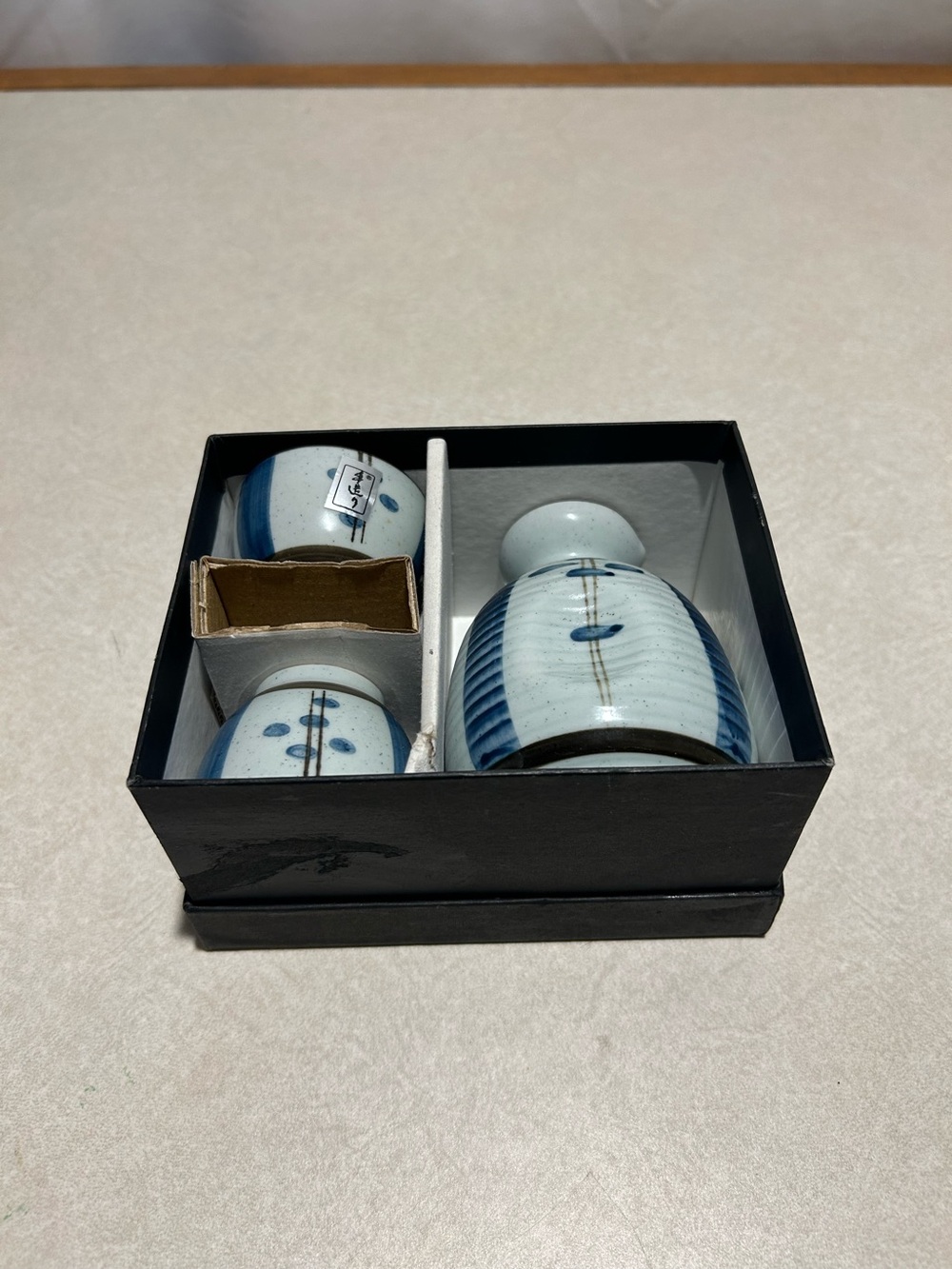 Japanese Iga-Yaki Sake Set - NWT-Original Box-never used